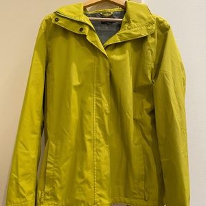 Lands End Raincoat with hood ~Womans size XL